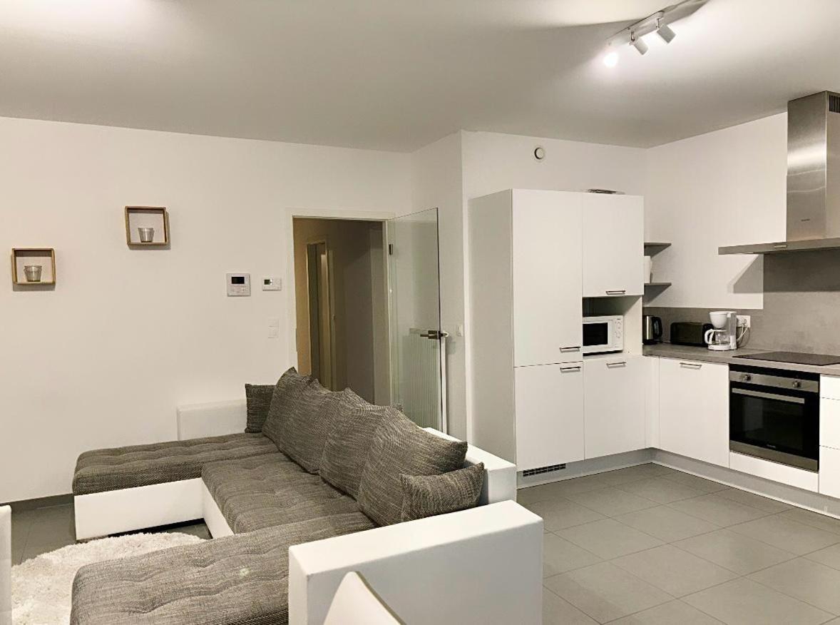Magnifique Appartement Moderne Et Luxueux A Liege Seraing Exterior photo